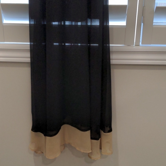 Long black Maxi dress - Picture 4 of 6